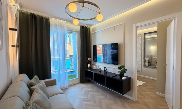 Revente - Apartment -
Torrevieja - Estacion De Autobuses