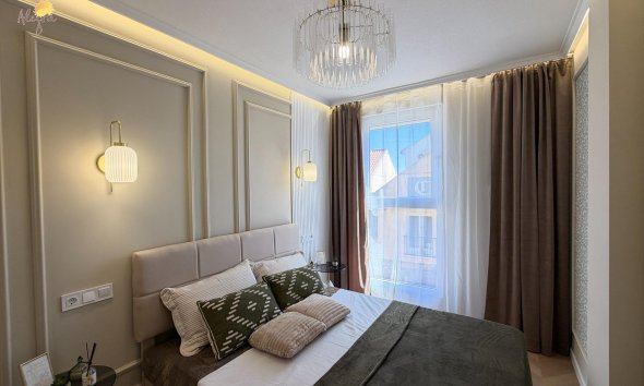 Revente - Apartment -
Torrevieja - Estacion De Autobuses