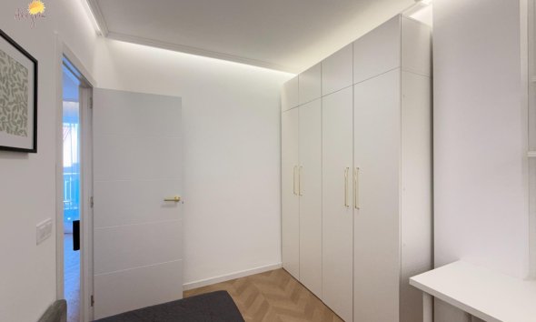 Revente - Apartment -
Torrevieja - Estacion De Autobuses