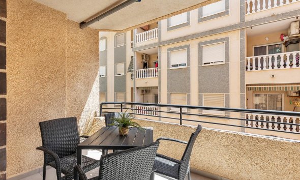 Revente - Apartment -
Torrevieja - Playa de los Locos