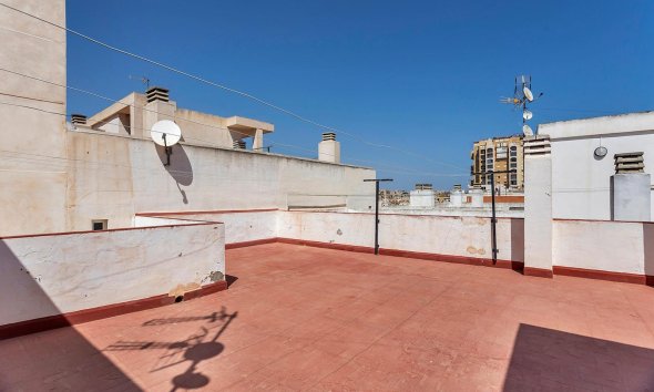 Revente - Apartment -
Torrevieja - Playa de los Locos