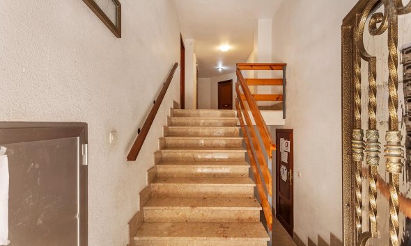 Revente - Apartment -
Torrevieja - Playa de los Locos