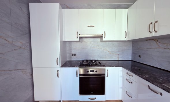 Revente - Semi Detached -
El Galan - Inland