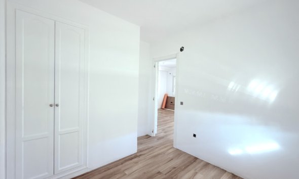Revente - Semi Detached -
El Galan - Inland