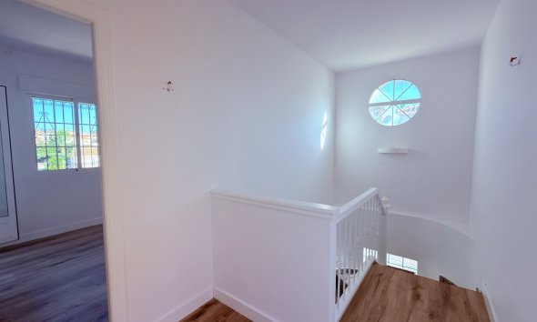 Revente - Semi Detached -
El Galan - Inland