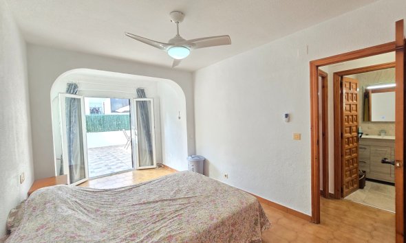 Revente - Town House -
Villamartin - Costa Blanca