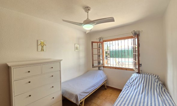 Revente - Town House -
Villamartin - Costa Blanca