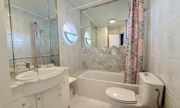 Revente - Bungalow -
Torrevieja - Costa Blanca