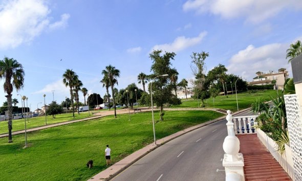 Revente - Bungalow -
Torrevieja - Costa Blanca