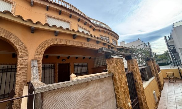 Revente - Town House -
Guardamar del Segura - Costa Blanca