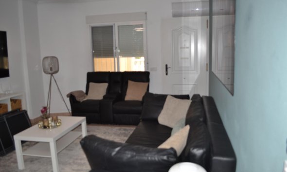Revente - Apartment -
Orihuela Costa - Las Filipinas
