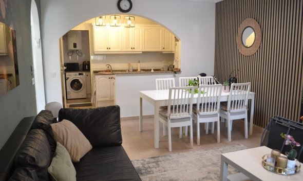 Revente - Apartment -
Orihuela Costa - Las Filipinas