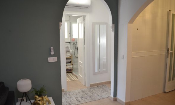 Revente - Apartment -
Orihuela Costa - Las Filipinas