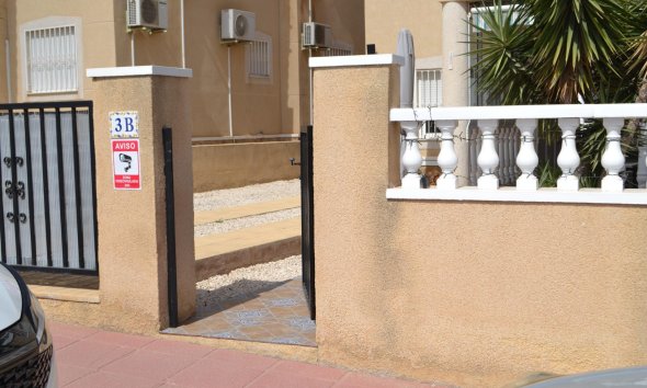 Revente - Apartment -
Orihuela Costa - Las Filipinas