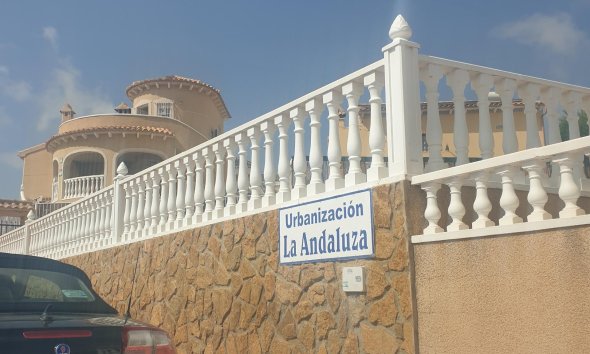 Revente - Apartment -
Orihuela Costa - Las Filipinas