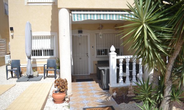 Revente - Apartment -
Orihuela Costa - Las Filipinas