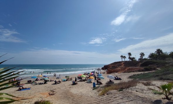 Revente - Attique -
Mil Palmeras - Costa Blanca