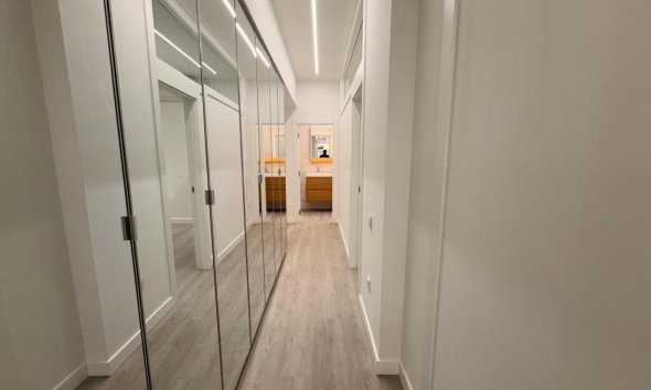 Revente - Apartment -
Torrevieja - Playa del Cura