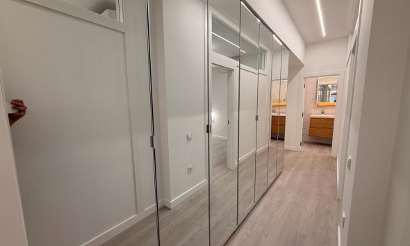 Revente - Apartment -
Torrevieja - Playa del Cura