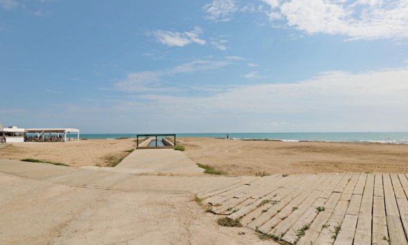 Revente - Apartment -
Torrevieja - La Mata Pueblo