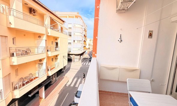Revente - Apartment -
Torrevieja - Centro - Muelle Pesquero