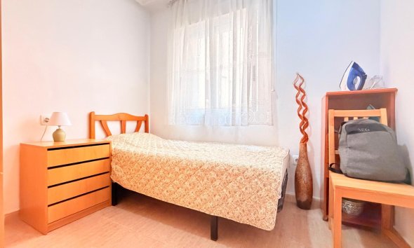 Revente - Apartment -
Torrevieja - Centro - Muelle Pesquero
