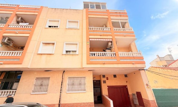 Revente - Apartment -
Torrevieja - Centro - Muelle Pesquero
