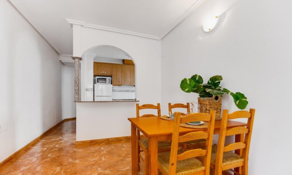 Revente - Apartment -
Torrevieja - Centro