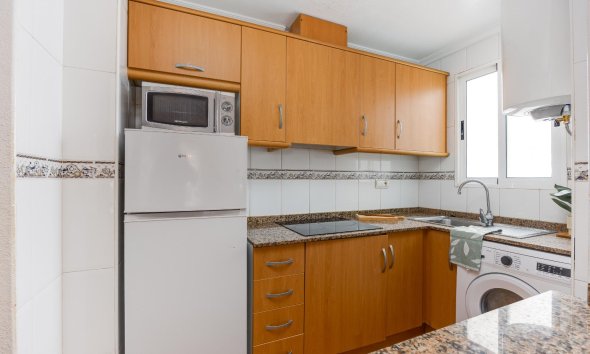 Revente - Apartment -
Torrevieja - Centro