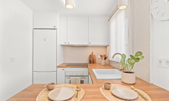 Revente - Town House -
Villamartin - Costa Blanca