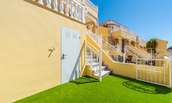 Revente - Town House -
Villamartin - Costa Blanca