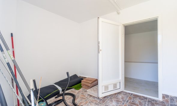 Revente - Town House -
Villamartin - Costa Blanca