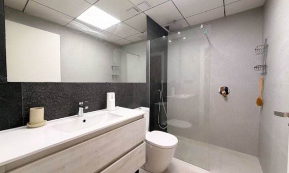Revente - Apartment -
Lo Crispin - Inland
