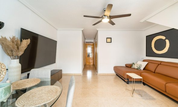 Revente - Duplex -
Torrevieja - Playa De Los Naufragos