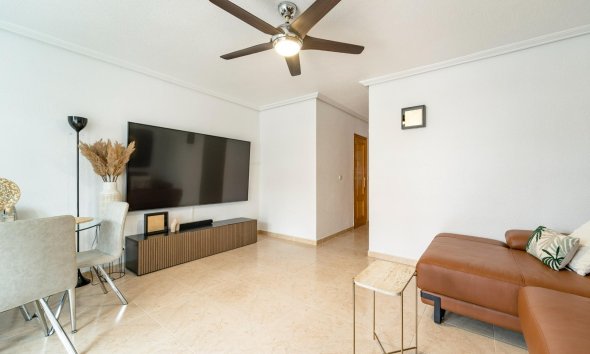 Revente - Duplex -
Torrevieja - Playa De Los Naufragos
