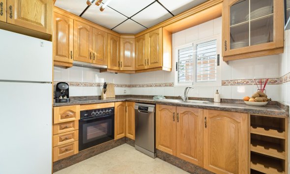 Revente - Duplex -
Torrevieja - Playa De Los Naufragos