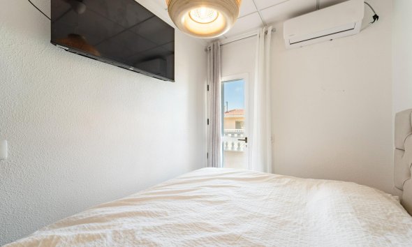 Revente - Duplex -
Torrevieja - Playa De Los Naufragos