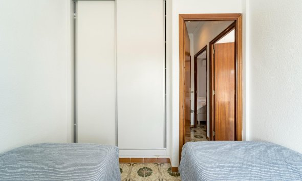Revente - Duplex -
Torrevieja - Playa De Los Naufragos