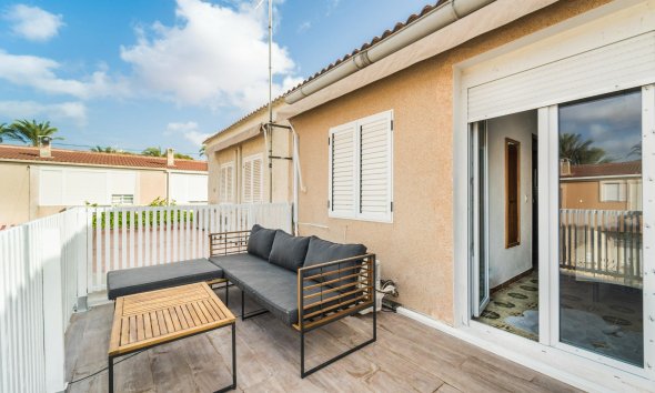 Revente - Duplex -
Torrevieja - Playa De Los Naufragos