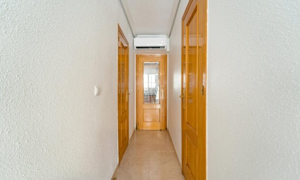 Revente - Duplex -
Torrevieja - Playa De Los Naufragos