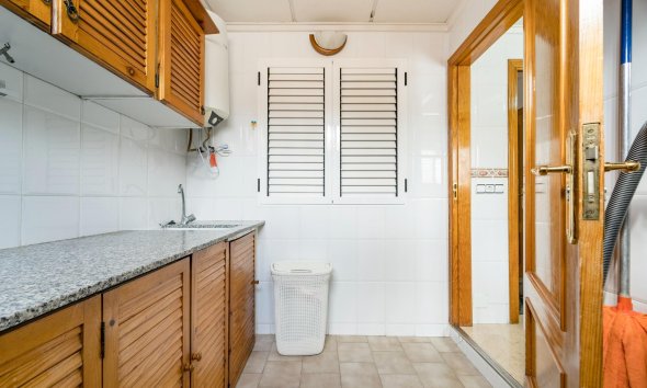 Revente - Duplex -
Torrevieja - Playa De Los Naufragos