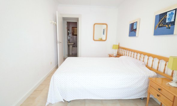 Revente - Town House -
Torrevieja - Playa De Los Naufragos