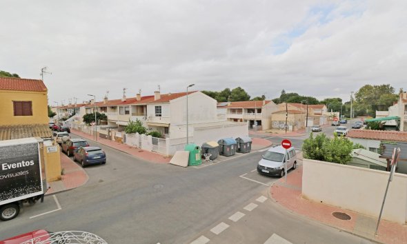Revente - Town House -
Torrevieja - Playa De Los Naufragos