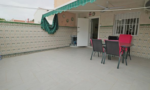 Revente - Town House -
Torrevieja - Playa De Los Naufragos