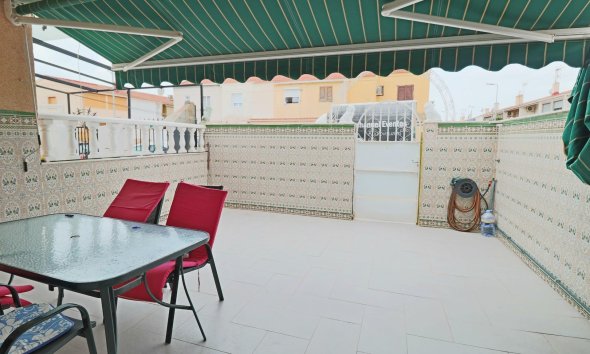 Revente - Town House -
Torrevieja - Playa De Los Naufragos