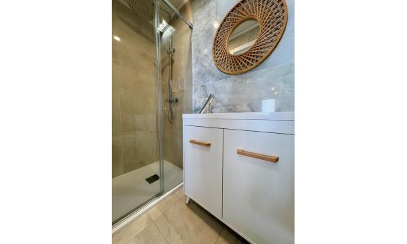 Reventa - Apartment -
Torrevieja - Costa Blanca