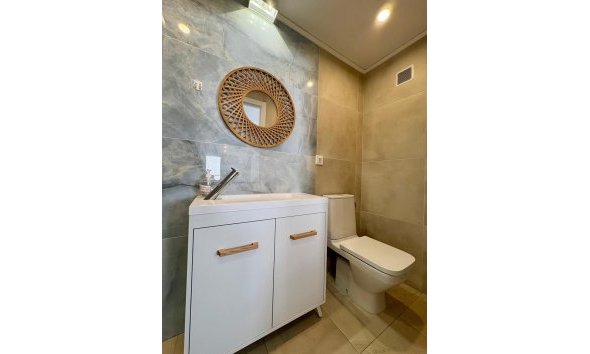 Reventa - Apartment -
Torrevieja - Costa Blanca