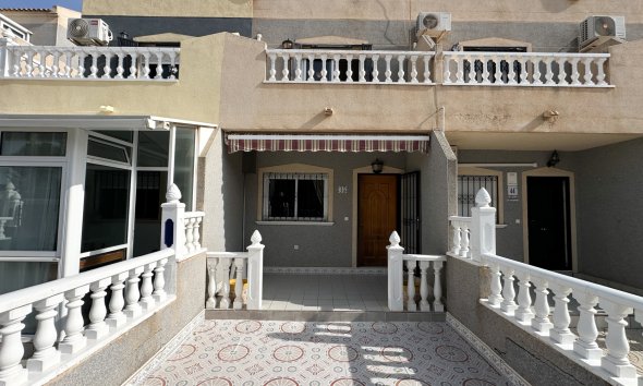 Reventa - Town House -
Orihuela Costa - Costa Blanca