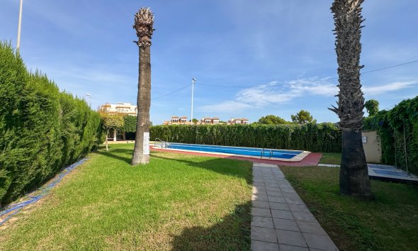 Reventa - Town House -
Orihuela Costa - Costa Blanca