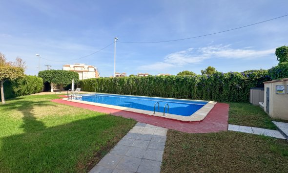 Reventa - Town House -
Orihuela Costa - Costa Blanca